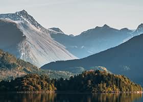 家乡，回忆堆积如山